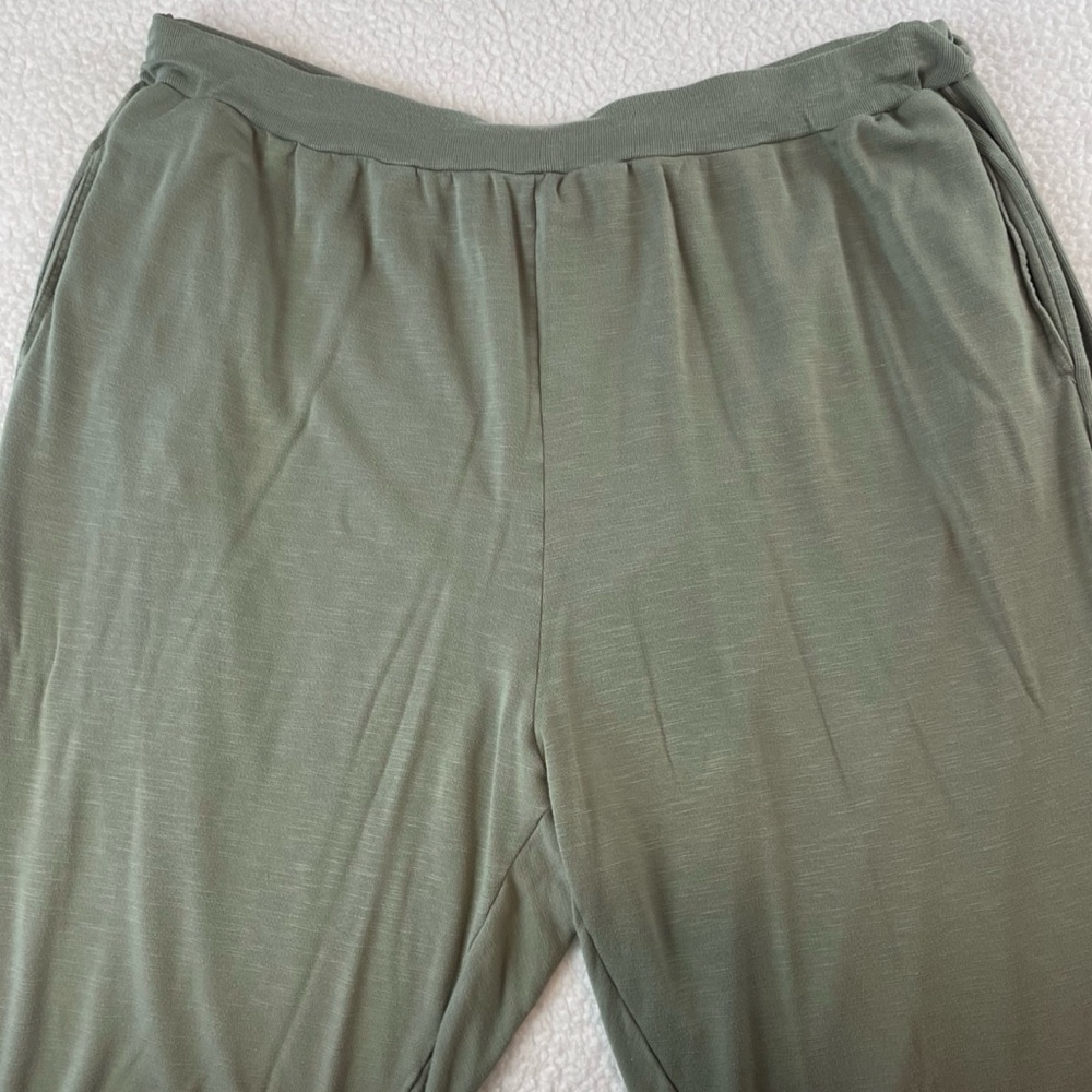 ANTHROPOLOGIE • Daily Practice Olive Green Relaxed Fit Joggers, 3X - Picture 6 of 16